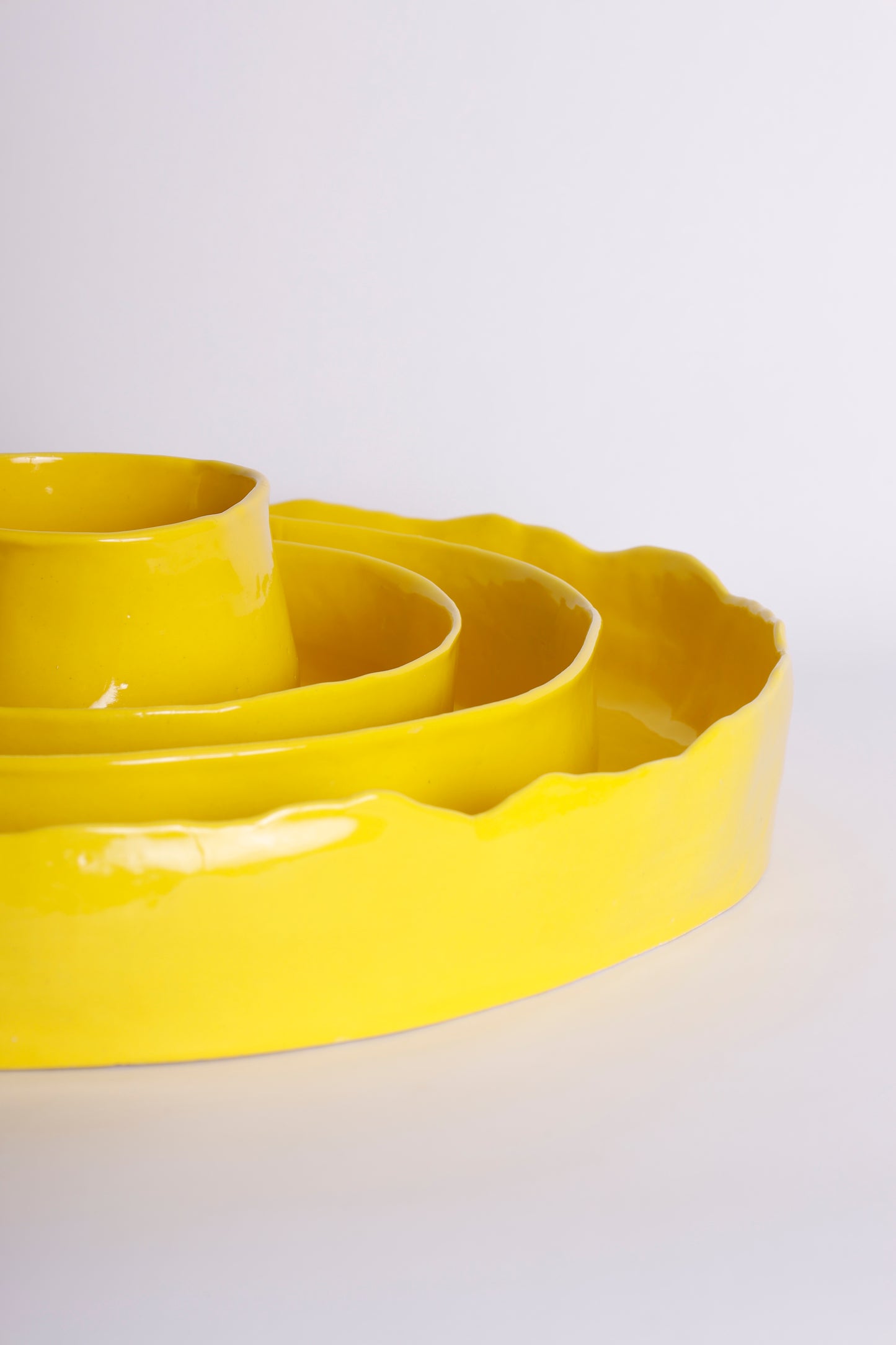 Yellow Low Edge Set of Platters
