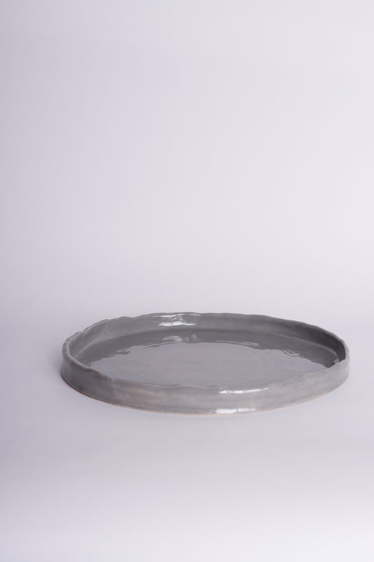 Round Grey Plates Low Edge